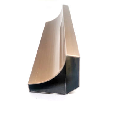 ভালো দাম আর্ক আকৃতির স্টেইনলেস স্টিল ট্রিম স্ট্রিপস রোজ গোল্ড হেয়ারলাইন 10 মিমি 40 মিমি অনলাইন