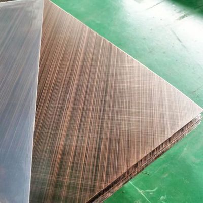 ভালো দাম অভ্যন্তরীণ ডিজাইনের জন্য ক্রস হেয়ারলাইন এন্টিক কপার কালার স্টেইনলেস স্টীল শীট অনলাইন