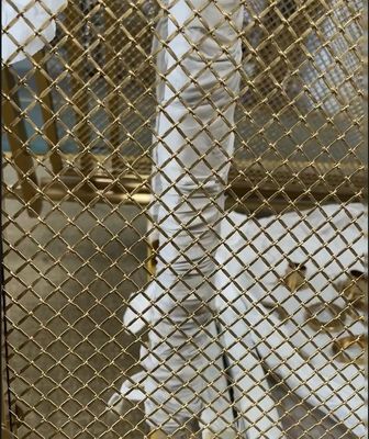 ভালো দাম স্পট পাইকারি 201/316 স্টেইনলেস স্টীল অনুকরণ তামা ব্রাশযুক্ত প্লেট হোটেল সিঁড়ি প্রান্ত / স্কার্টিং উপাদান 48 ঘন্টা ডেলিভারি অনলাইন