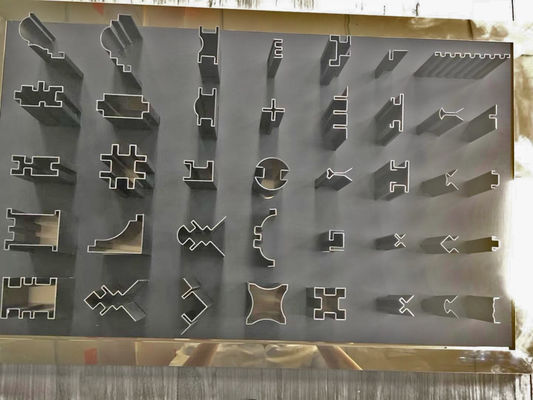 ভালো দাম 0.8mm 2.0mm স্টেইনলেস স্টীল ট্রিম স্ট্রিপ পলিশেপড PVD আবরণ রোজ গোল্ড ব্ল্যাক সিলভার ব্রাশ অনলাইন