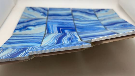 ভালো দাম স্বর্ণের স্টেইনলেস স্টীল মোজাইক অভ্যন্তর প্রাচীরের জন্য আকৃতির ধাতু মোজাইক টাইল অনলাইন