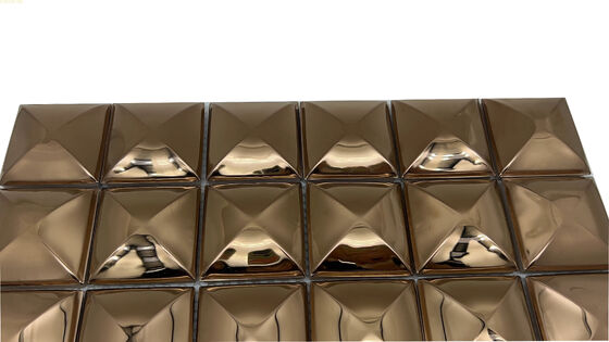 ভালো দাম উচ্চ মানের 300*300 3D রুটি টাইটানিয়াম মিরর 304 স্টেইনলেস স্টীল সজ্জা মোজাইক টাইল অনলাইন